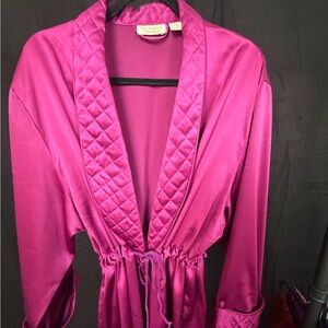 Vintage Victoria’s Secret Satin Robe Medium Pink Quilted Trim Tie Waist